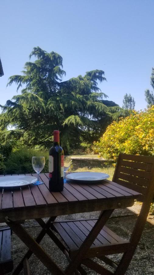 Chambres Et Gite Dans Un Lieu Calme Et Champetre Gourge Les Grippeaux Proche Parthenay Eksteriør bilde