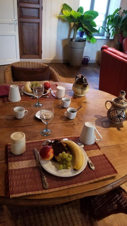 Chambres Et Gite Dans Un Lieu Calme Et Champetre Gourge Les Grippeaux Proche Parthenay Eksteriør bilde